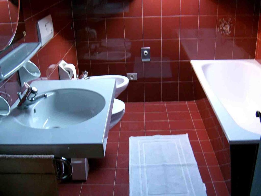 Appartments Hilber Brunico Phòng bức ảnh